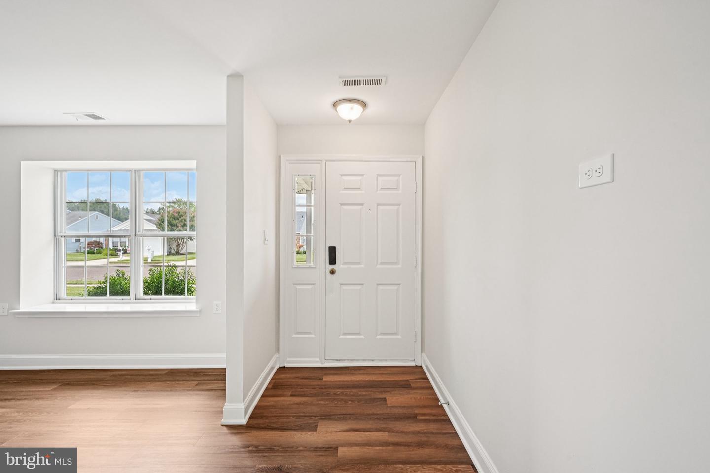 10 Eddystone Way
