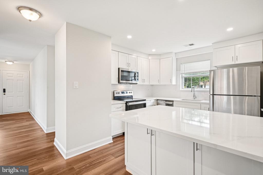 10 Eddystone Way