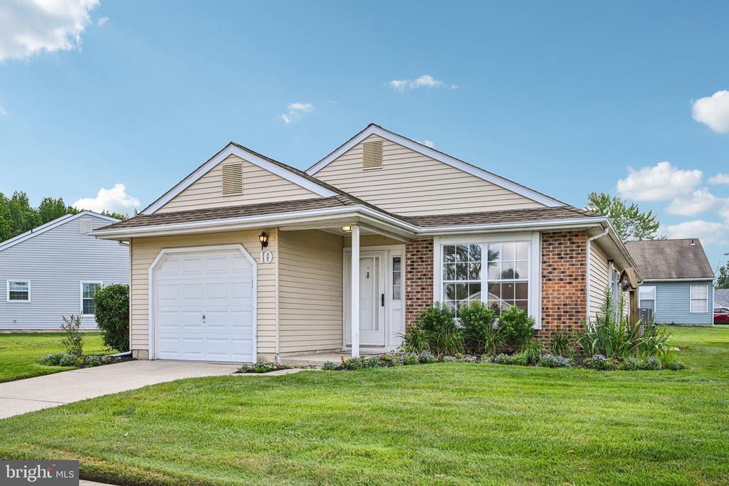 10 Eddystone Way