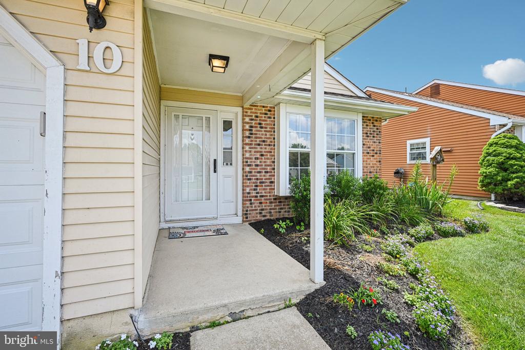 10 Eddystone Way