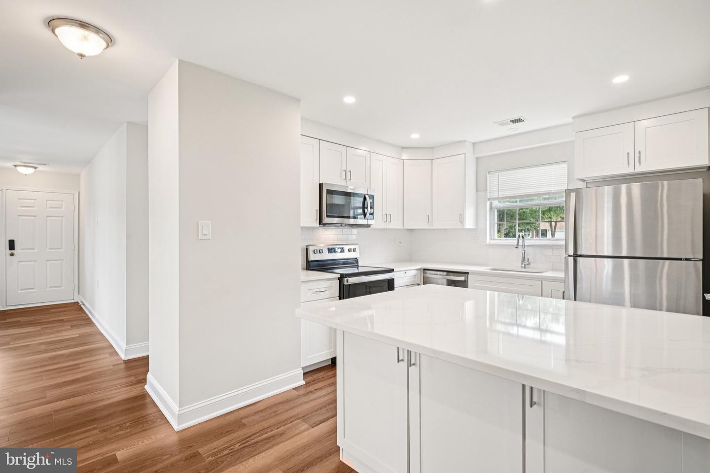 10 Eddystone Way