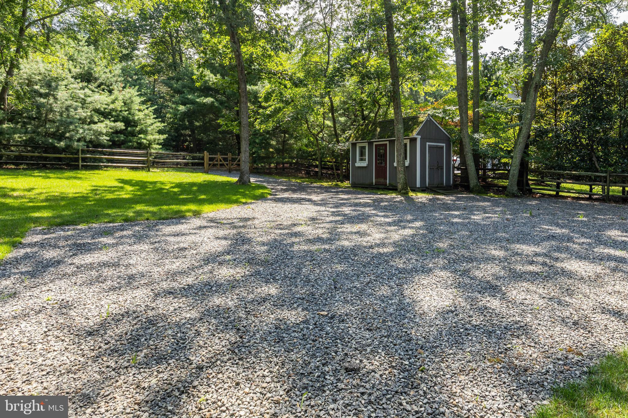 21 E CENTENNIAL DRIVE