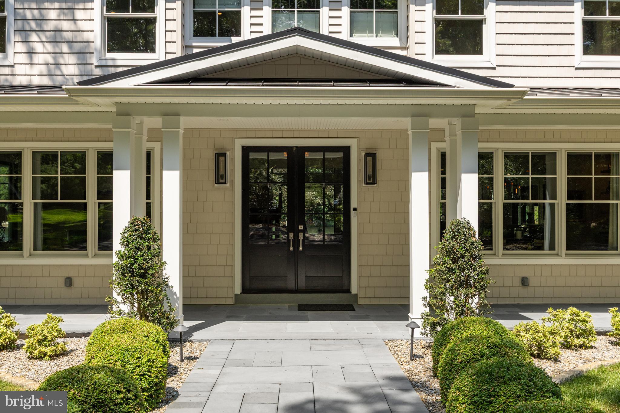 21 E CENTENNIAL DRIVE