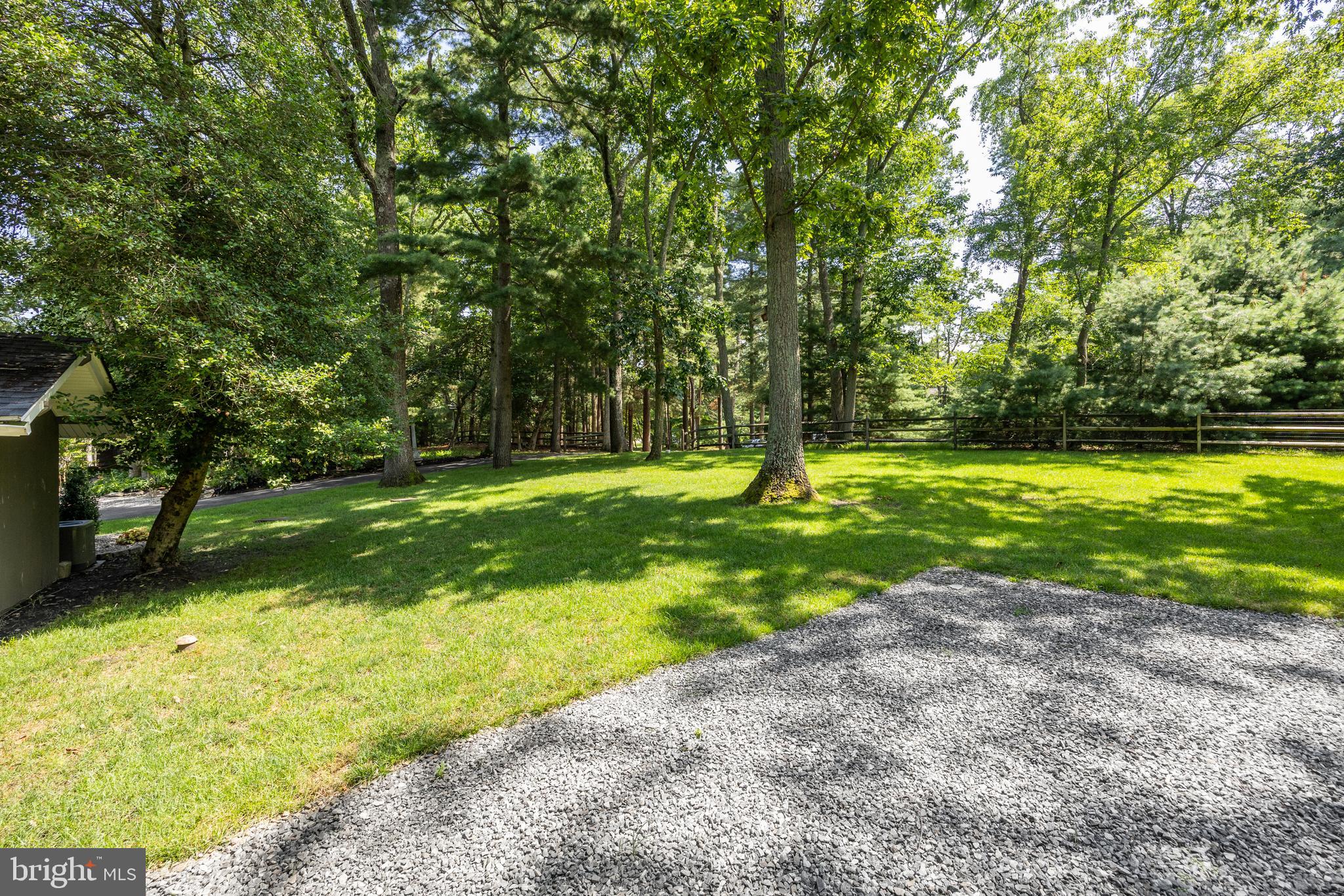 21 E CENTENNIAL DRIVE