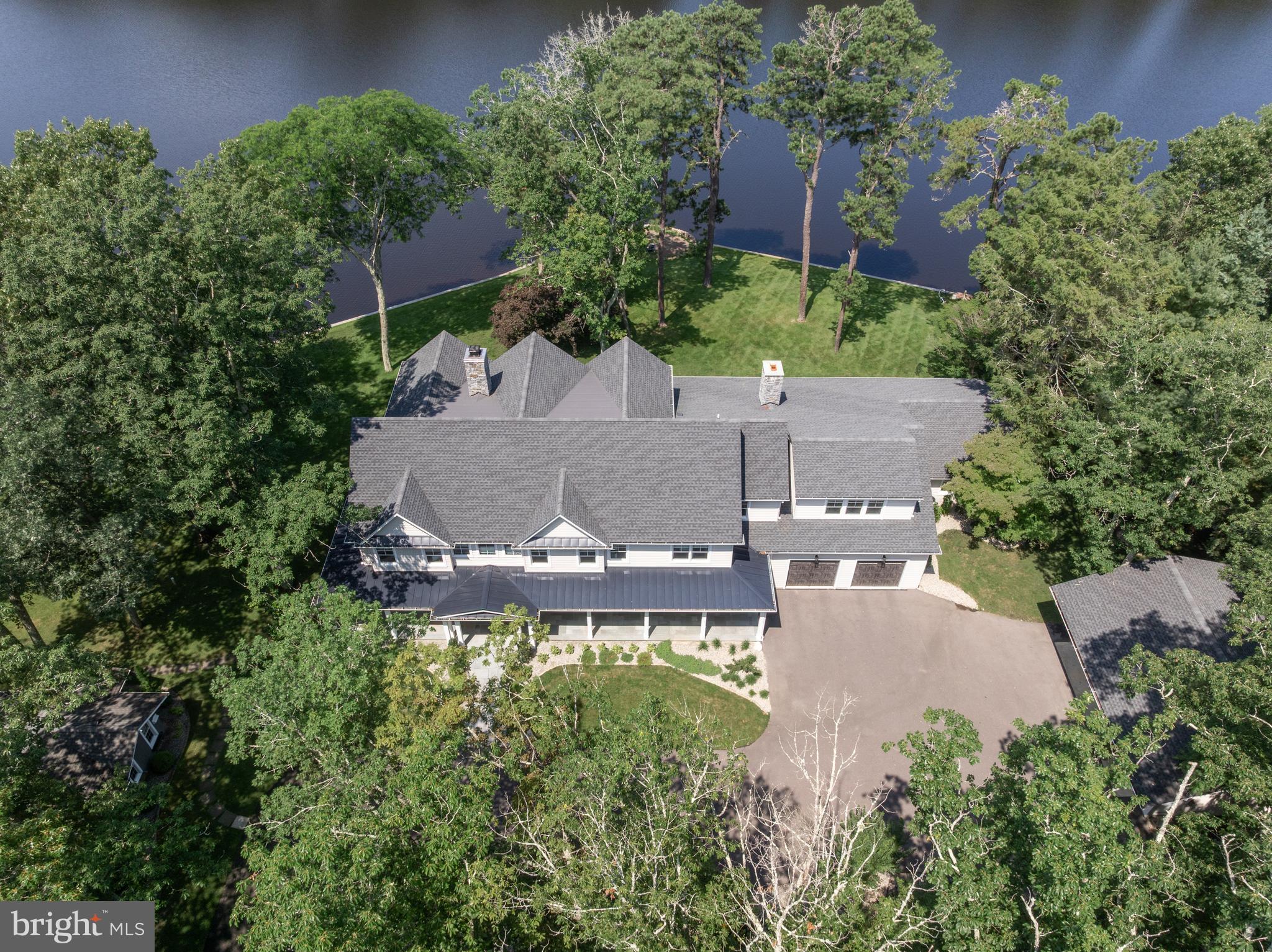 21 E CENTENNIAL DRIVE