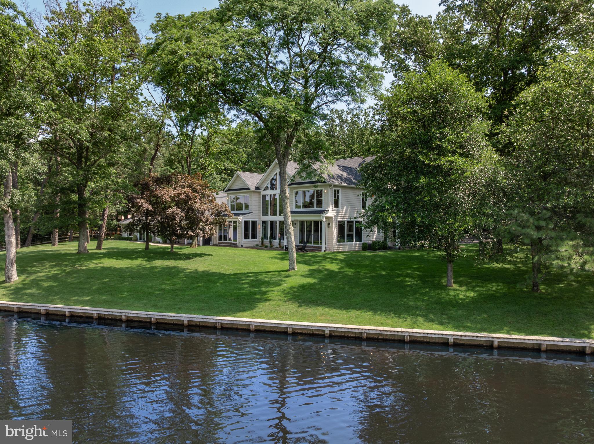 21 E CENTENNIAL DRIVE