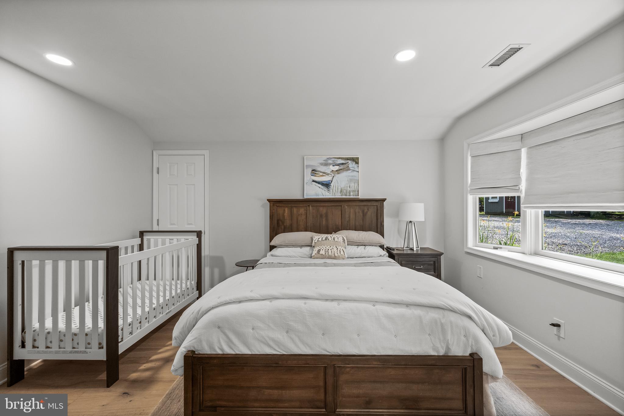 21 E CENTENNIAL DRIVE