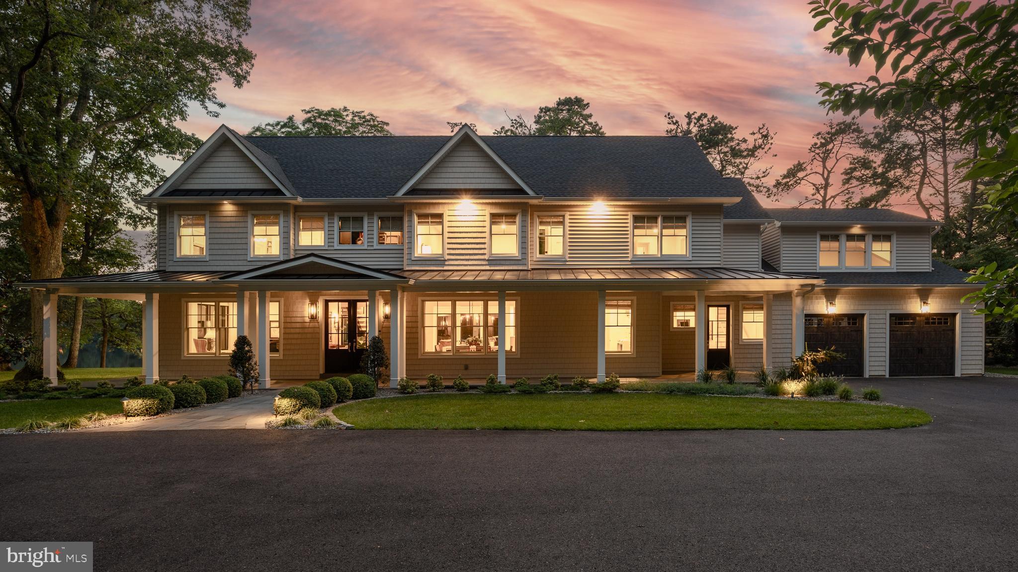 21 E CENTENNIAL DRIVE