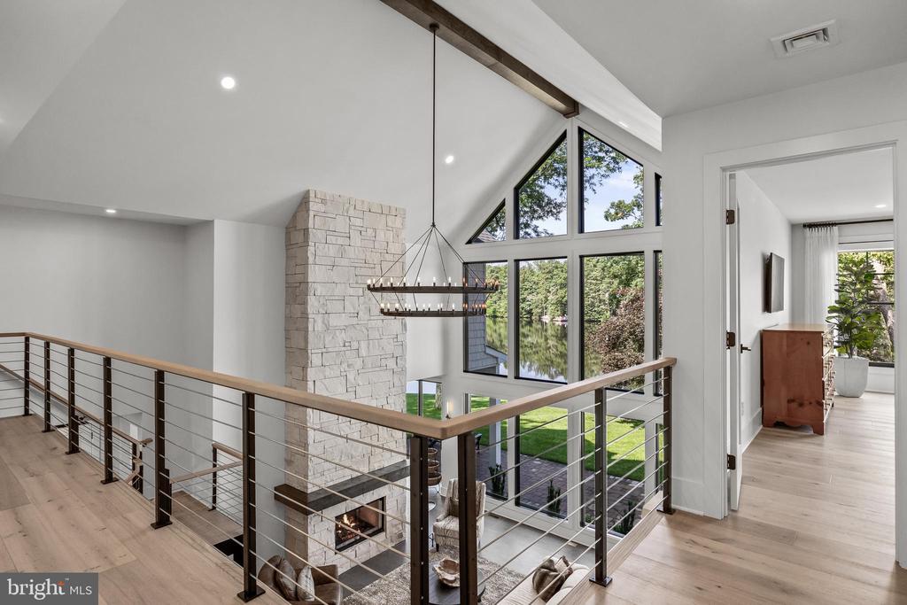 21 E CENTENNIAL DRIVE