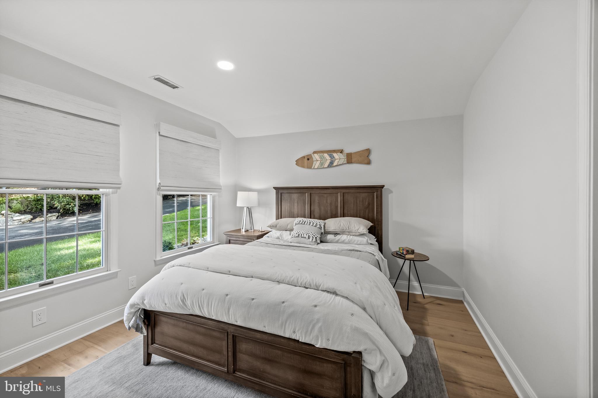 21 E CENTENNIAL DRIVE