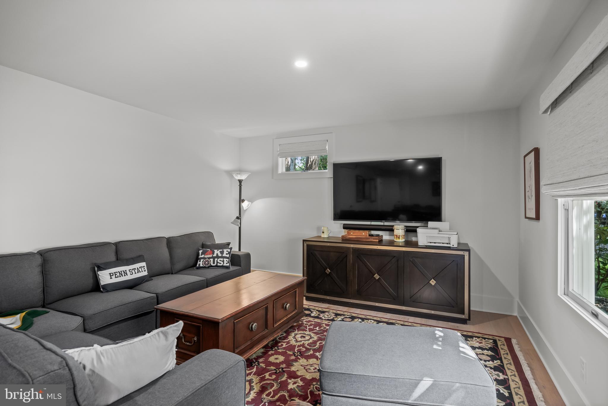 21 E CENTENNIAL DRIVE