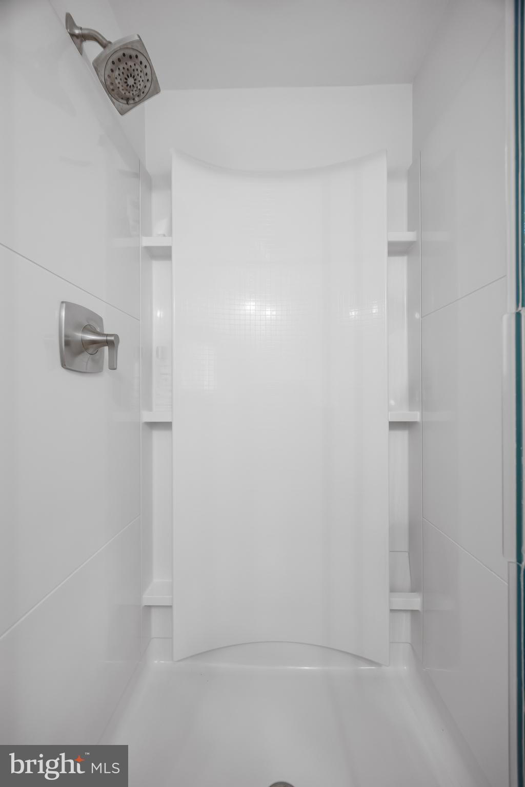 21 E CENTENNIAL DRIVE