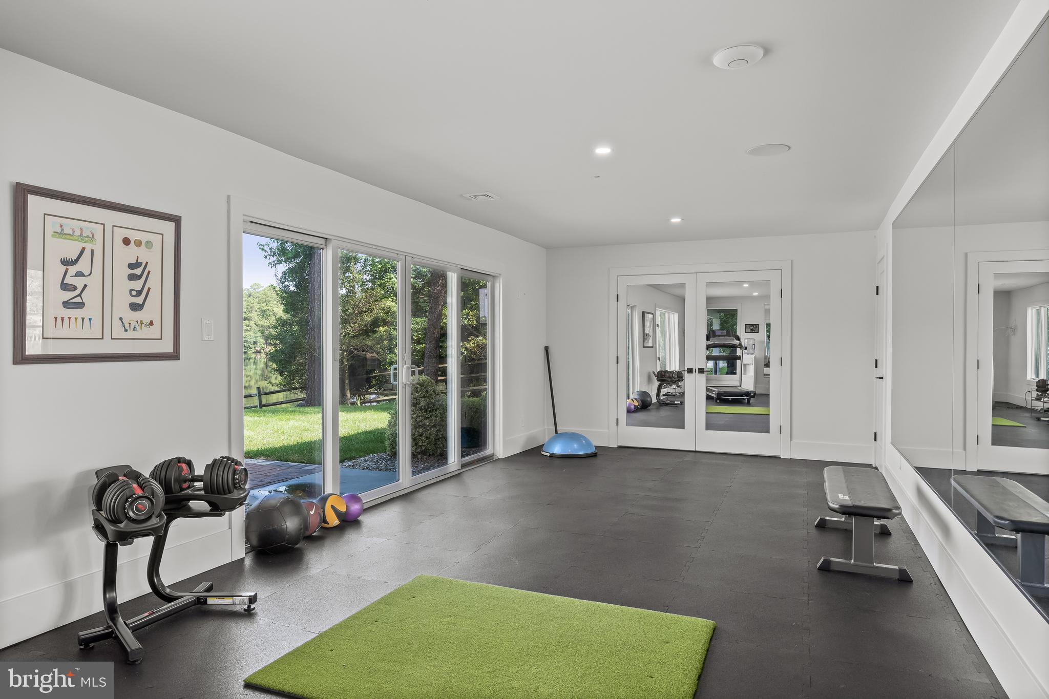 21 E CENTENNIAL DRIVE