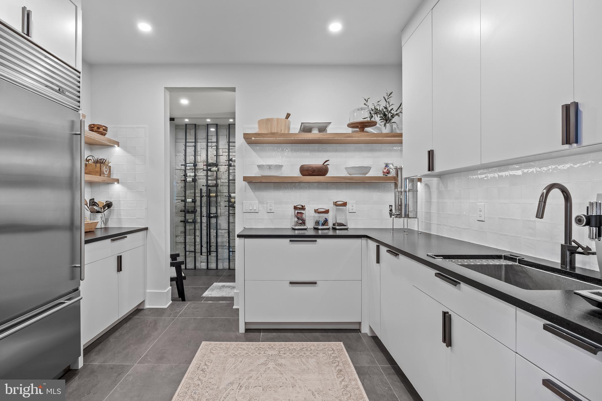 21 E CENTENNIAL DRIVE