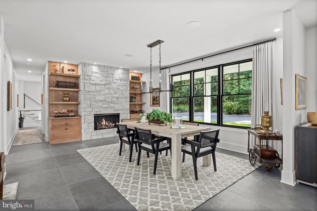 21 E CENTENNIAL DRIVE