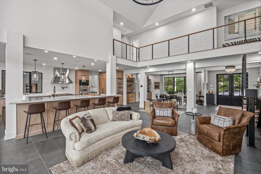 21 E CENTENNIAL DRIVE