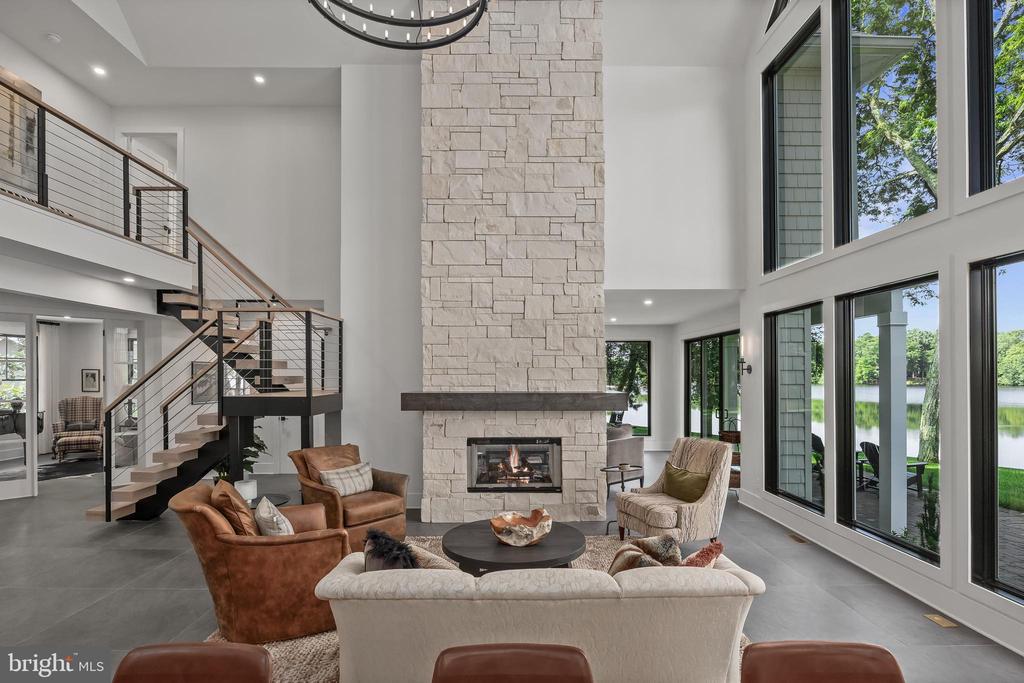 21 E CENTENNIAL DRIVE