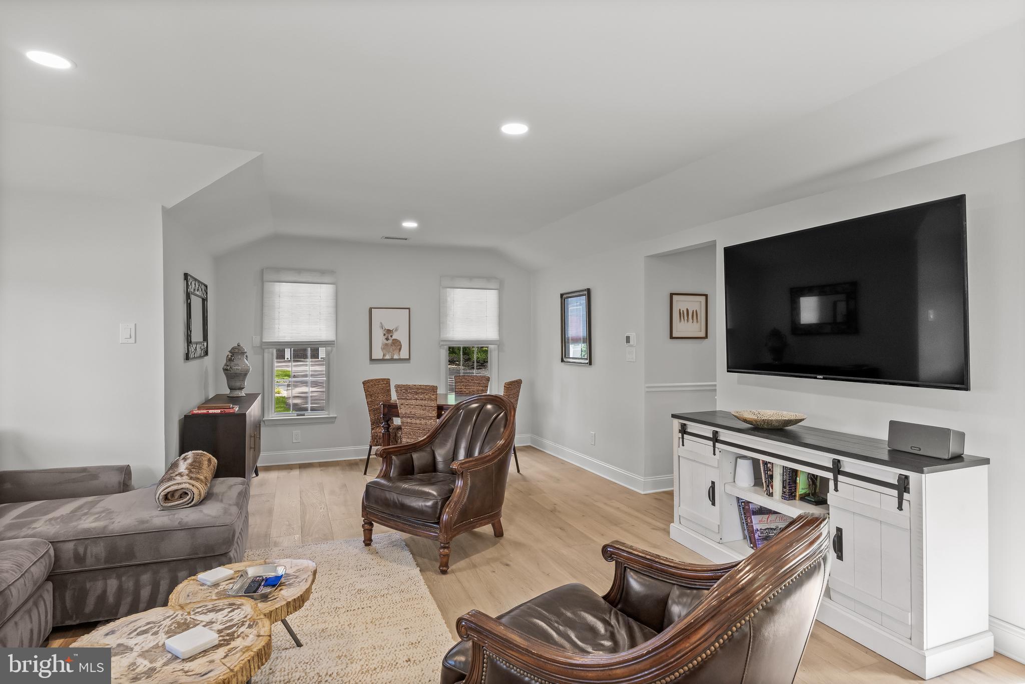 21 E CENTENNIAL DRIVE