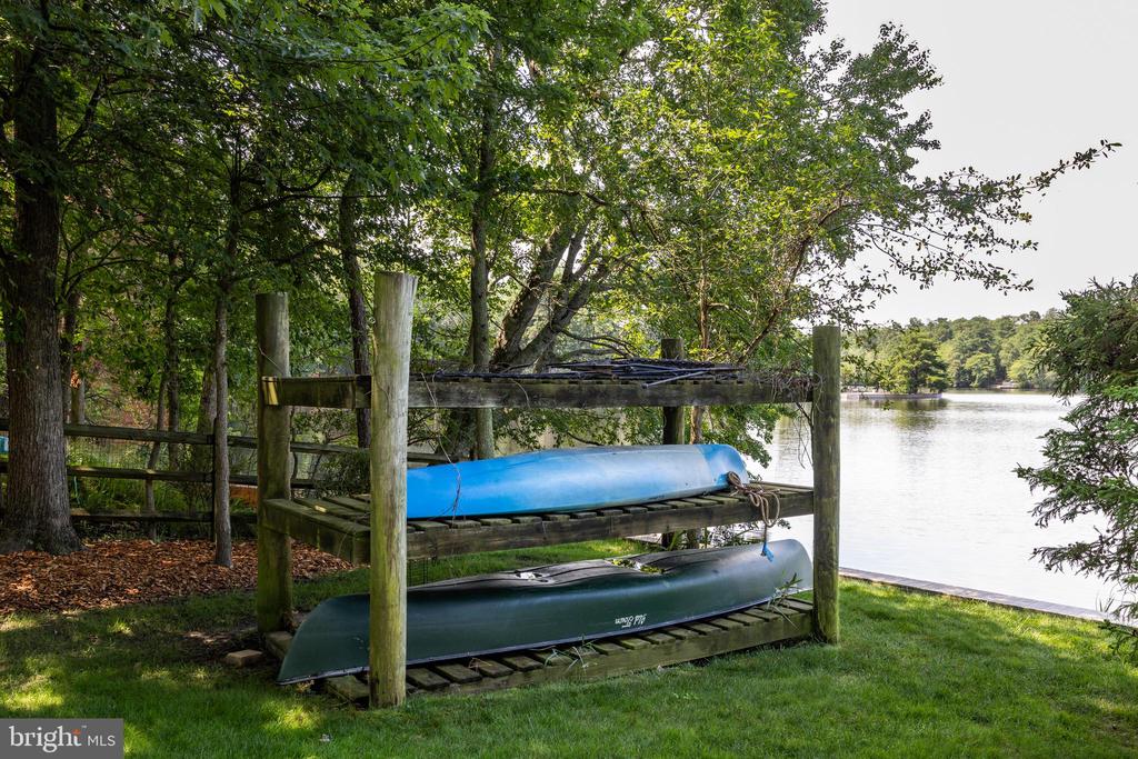 21 E CENTENNIAL DRIVE