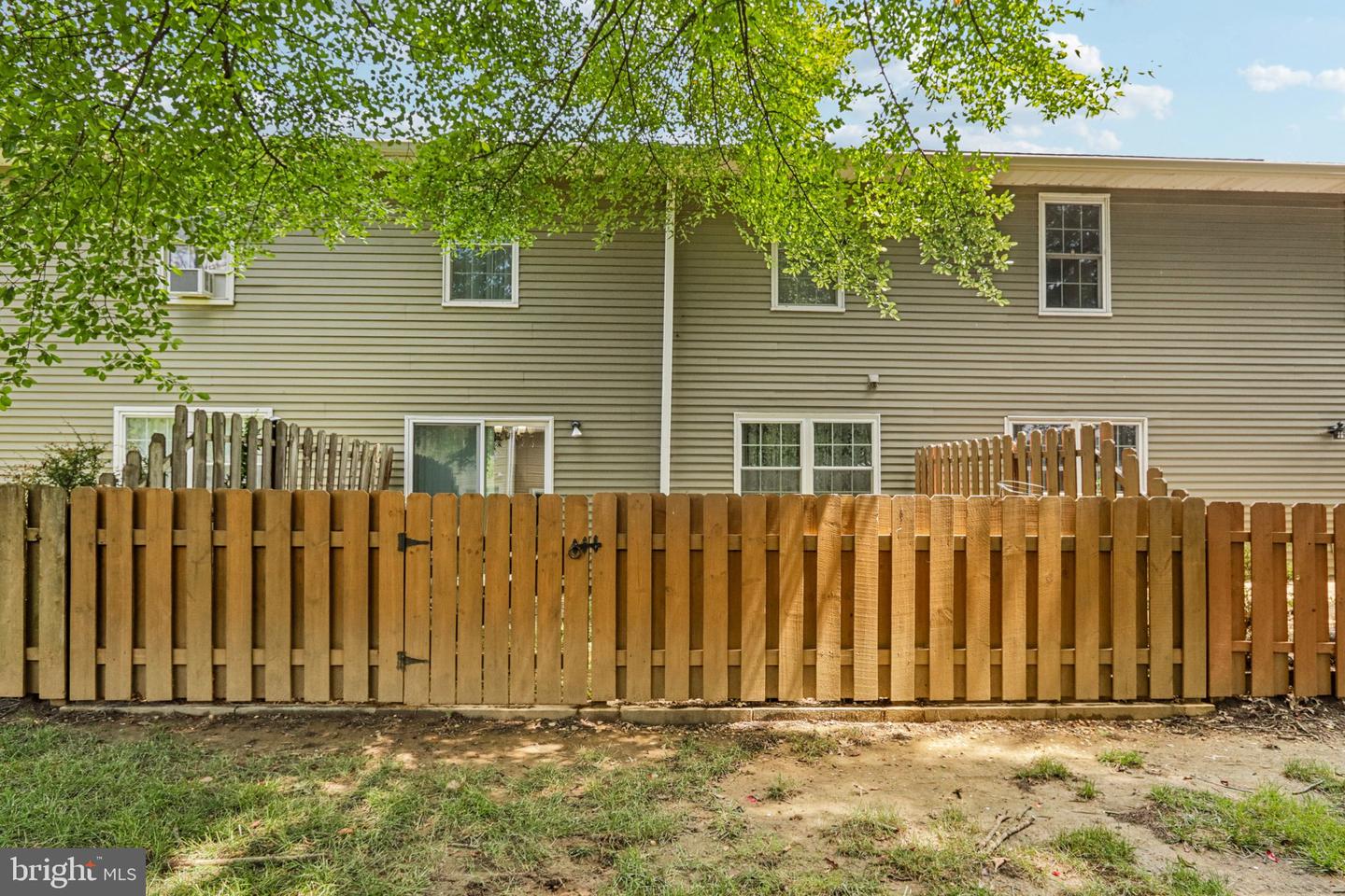 10 Plymouth Ct