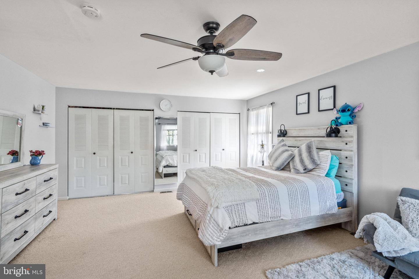 22 Cochise Cir