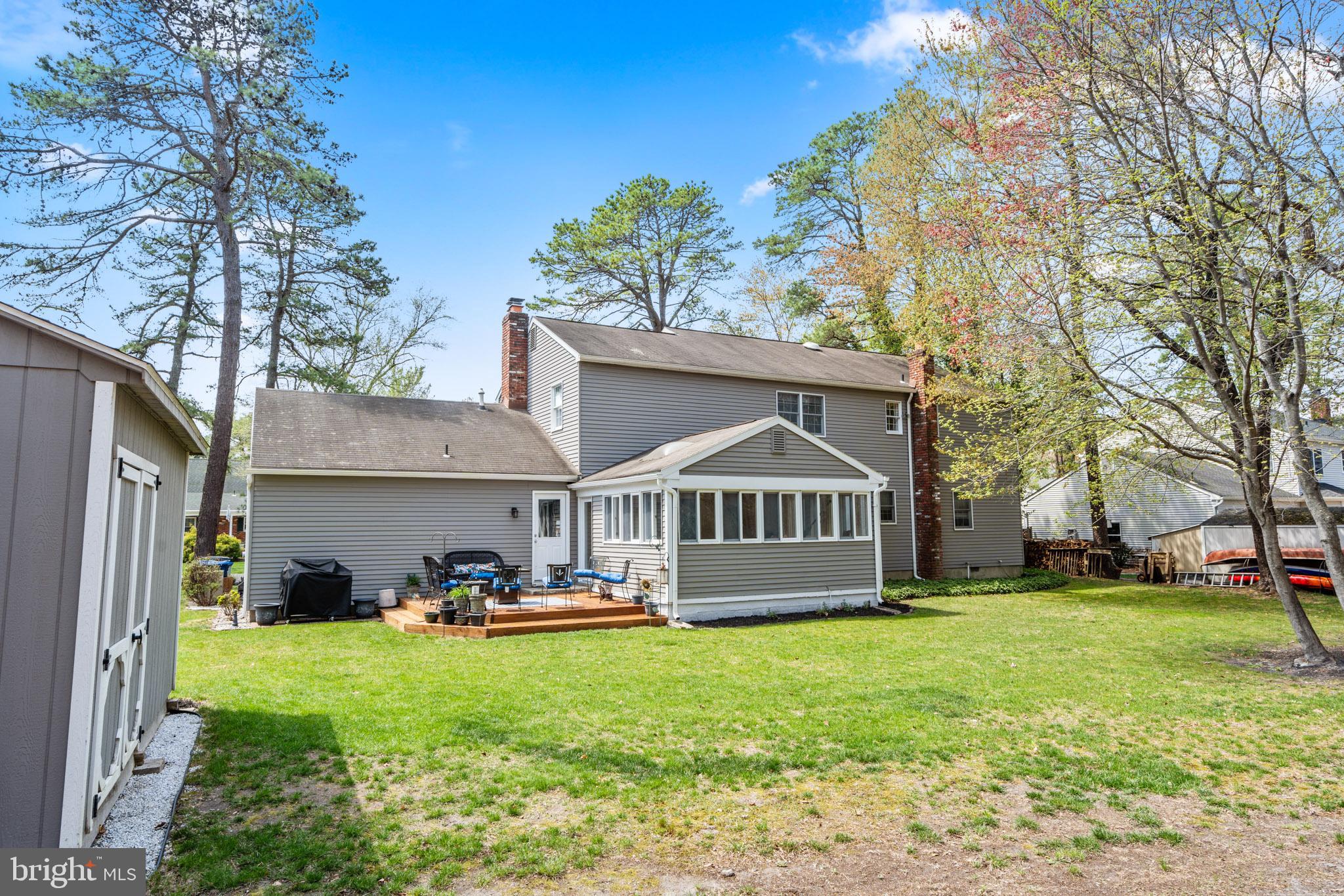 22 Cochise Cir