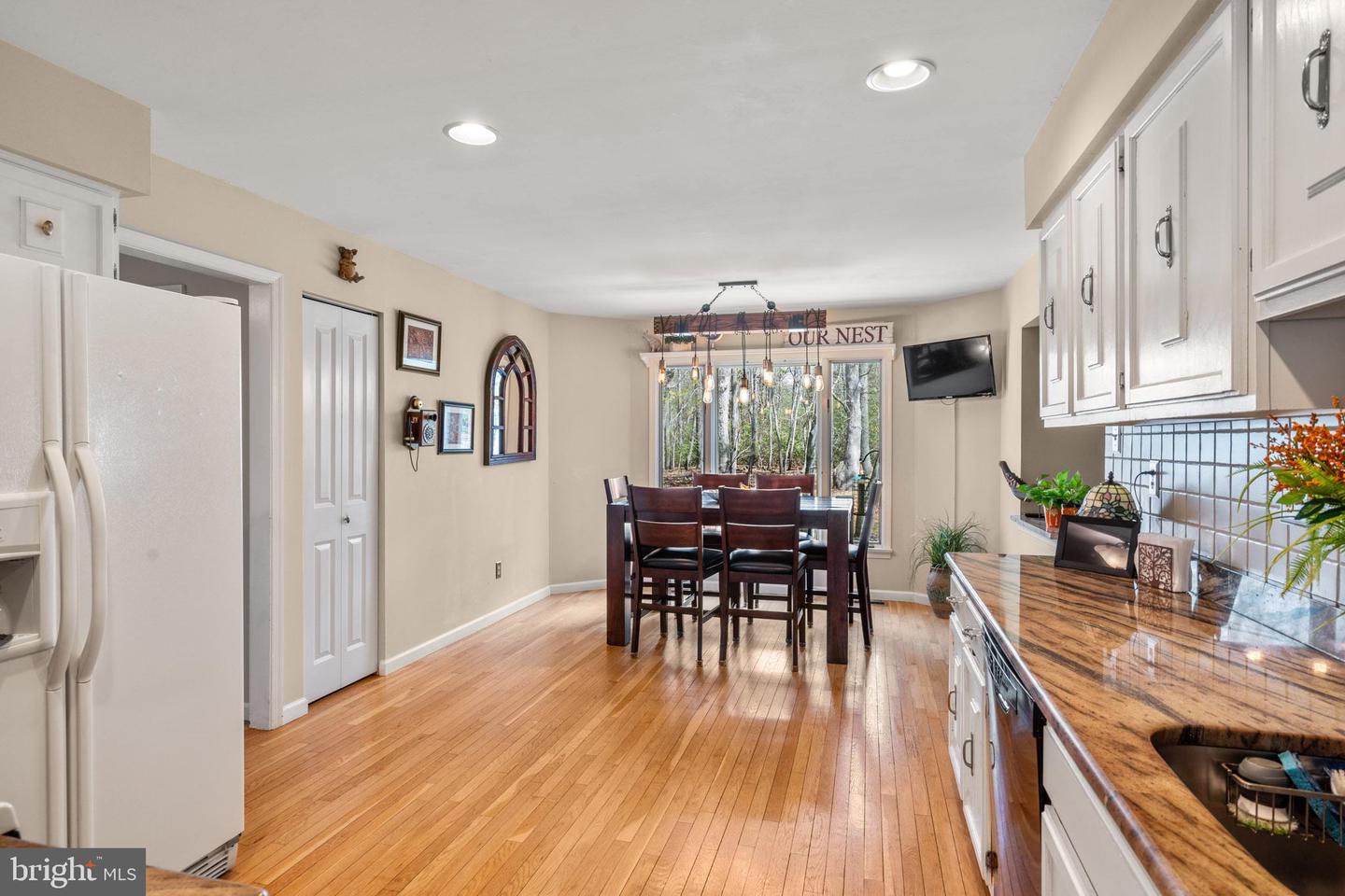 22 Cochise Cir