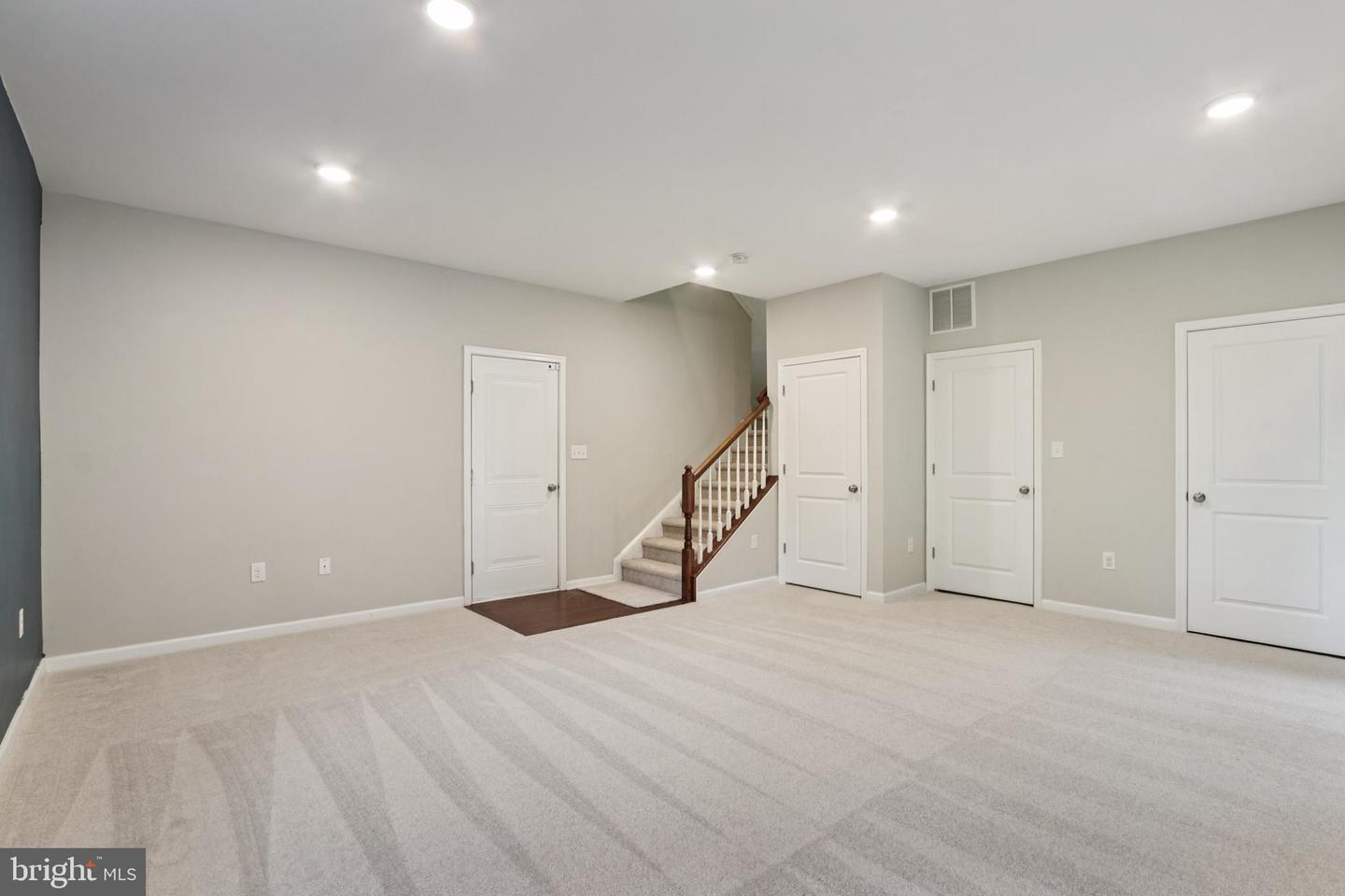 5 Sullivan Way