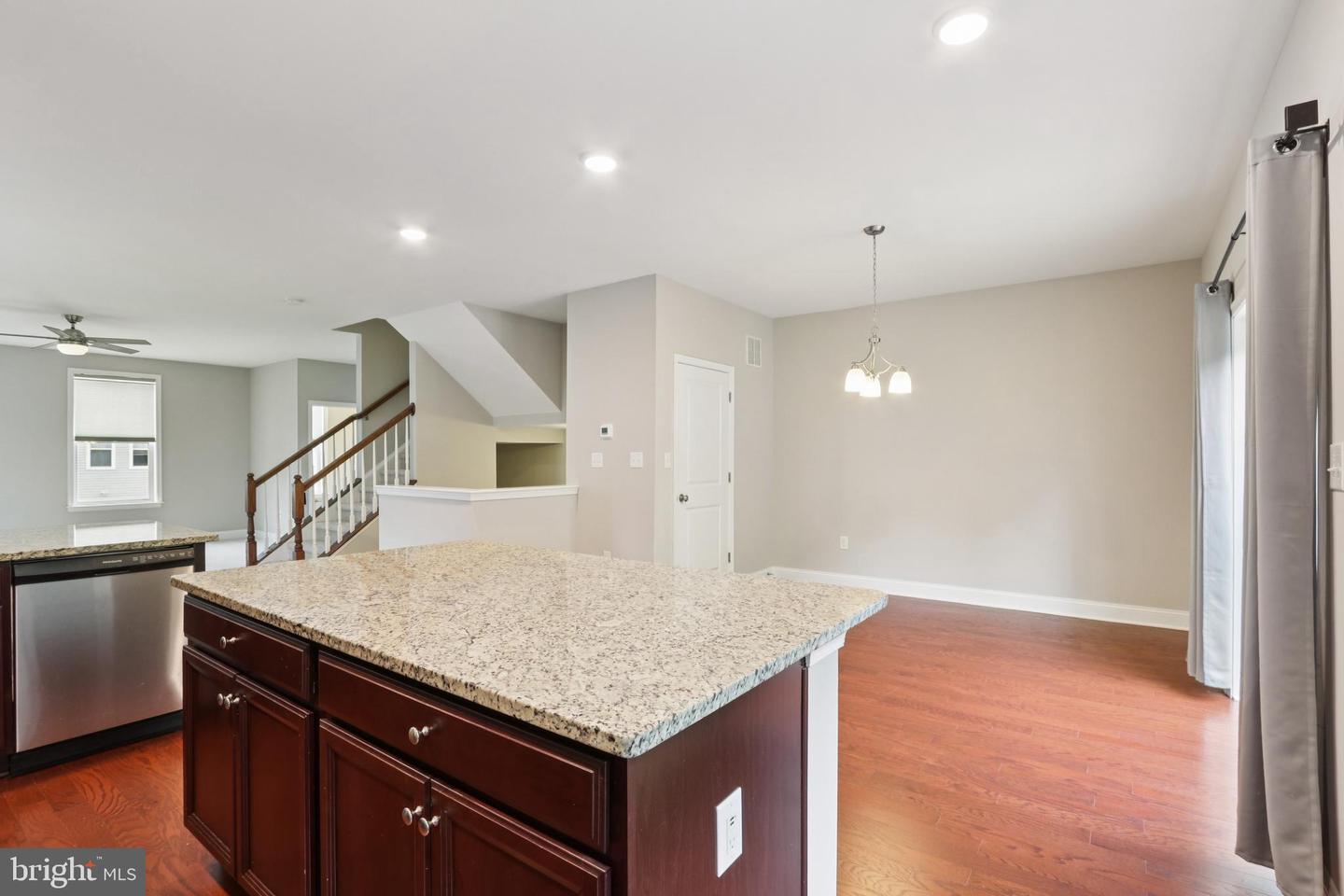 5 Sullivan Way