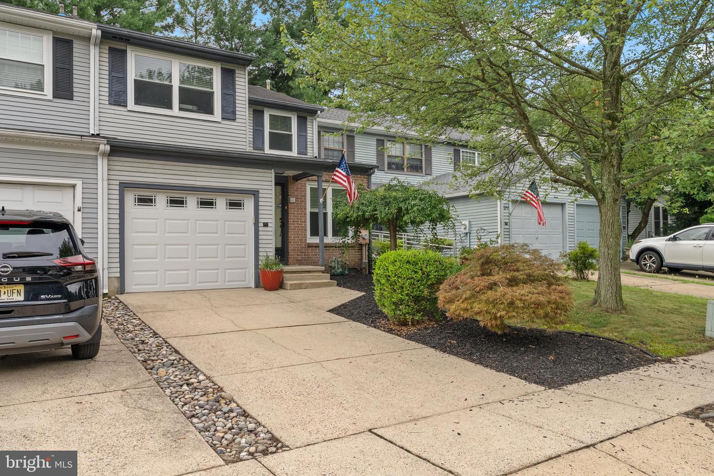 82 Farnwood Rd