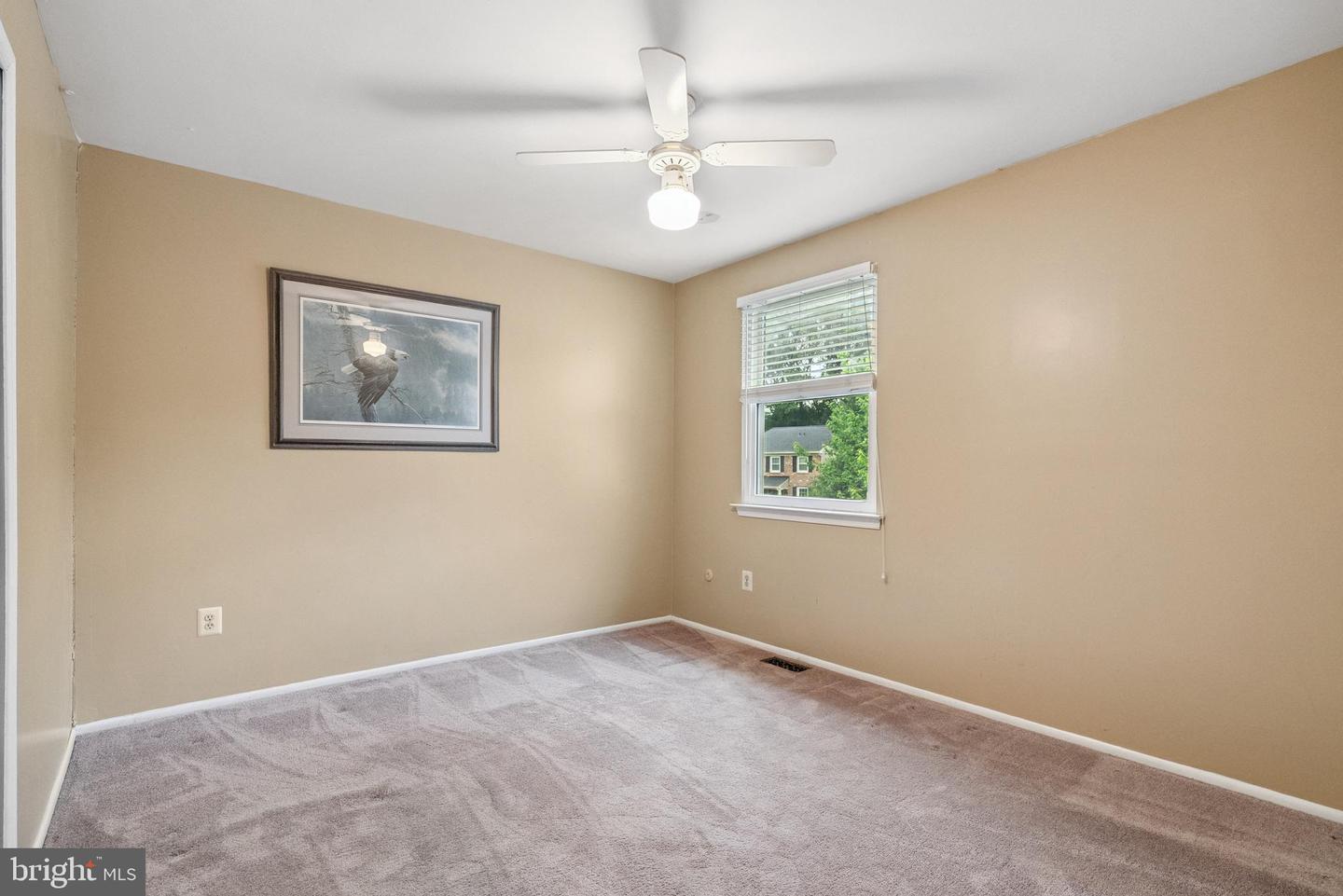 82 Farnwood Rd
