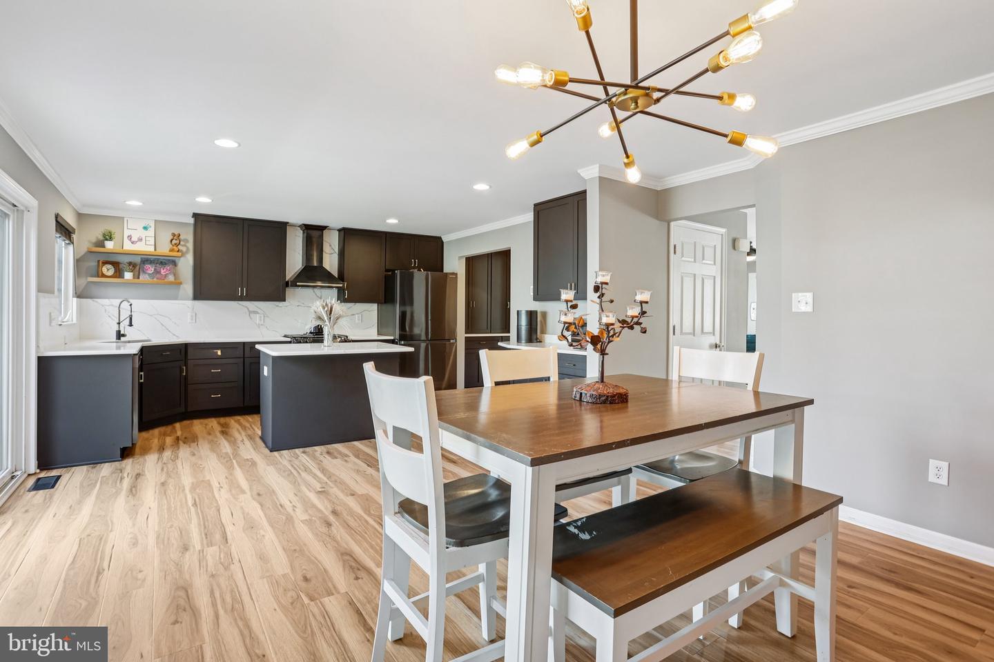 1583 Jason Dr