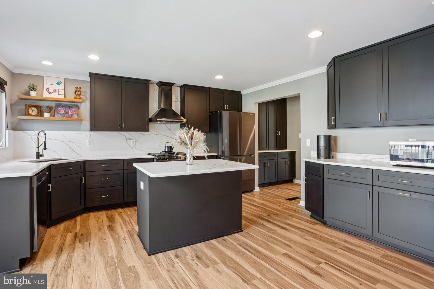 1583 Jason Dr