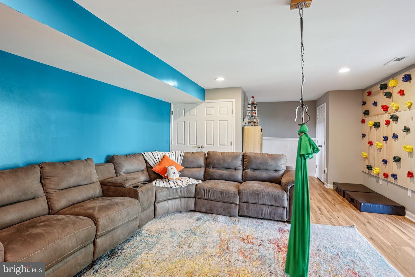 1583 Jason Dr