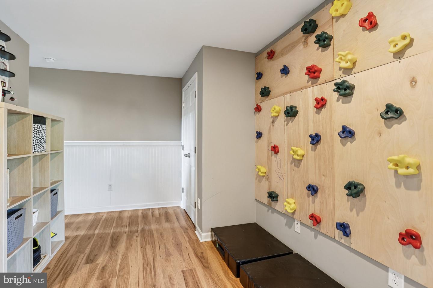 1583 Jason Dr