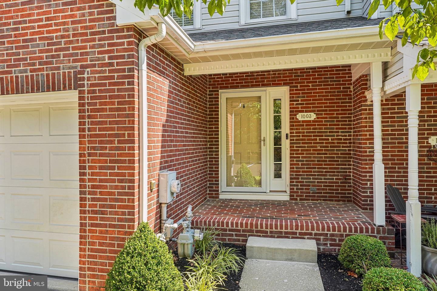 1003 Andover Ct