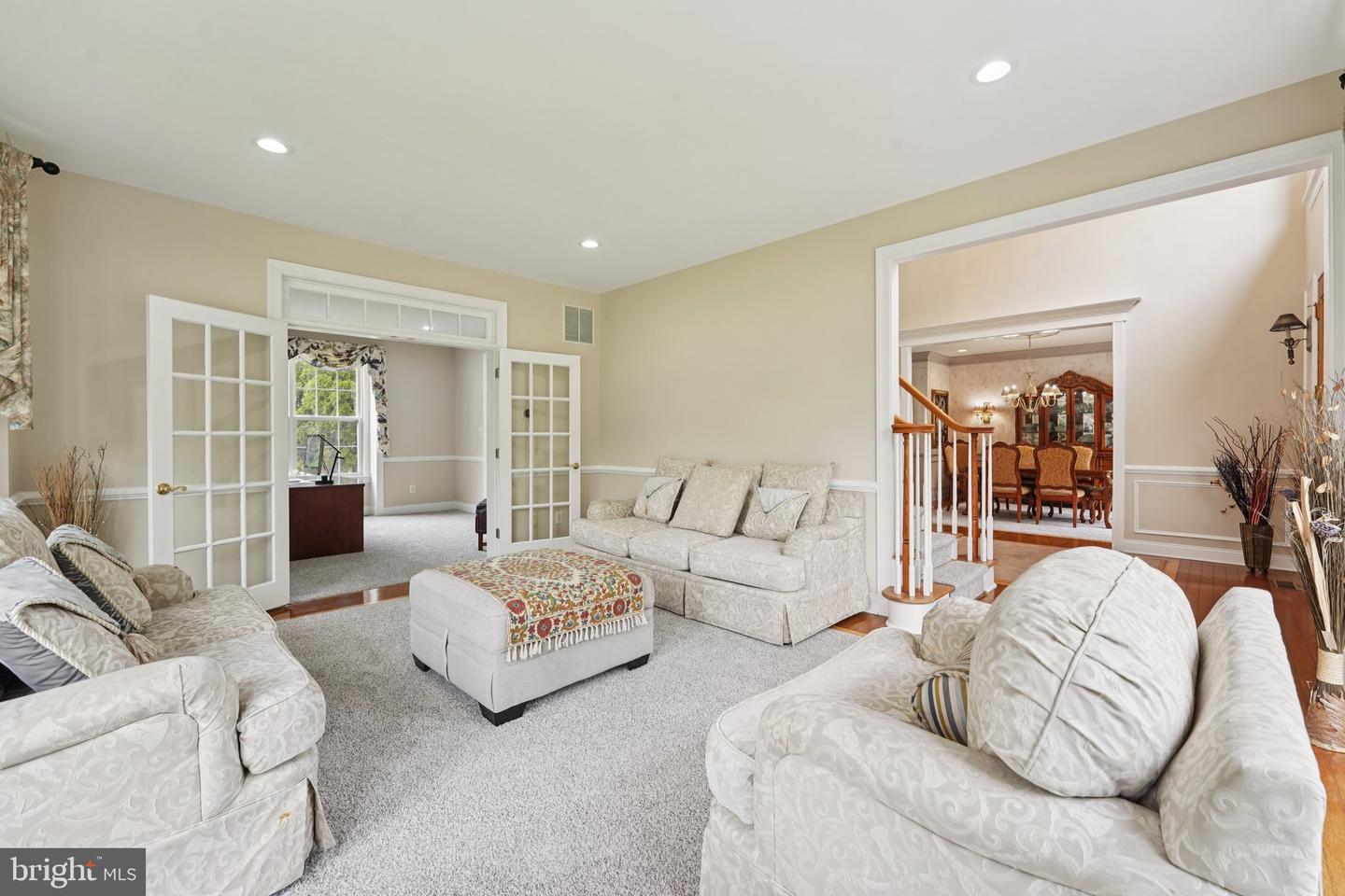 45 Wood View Dr