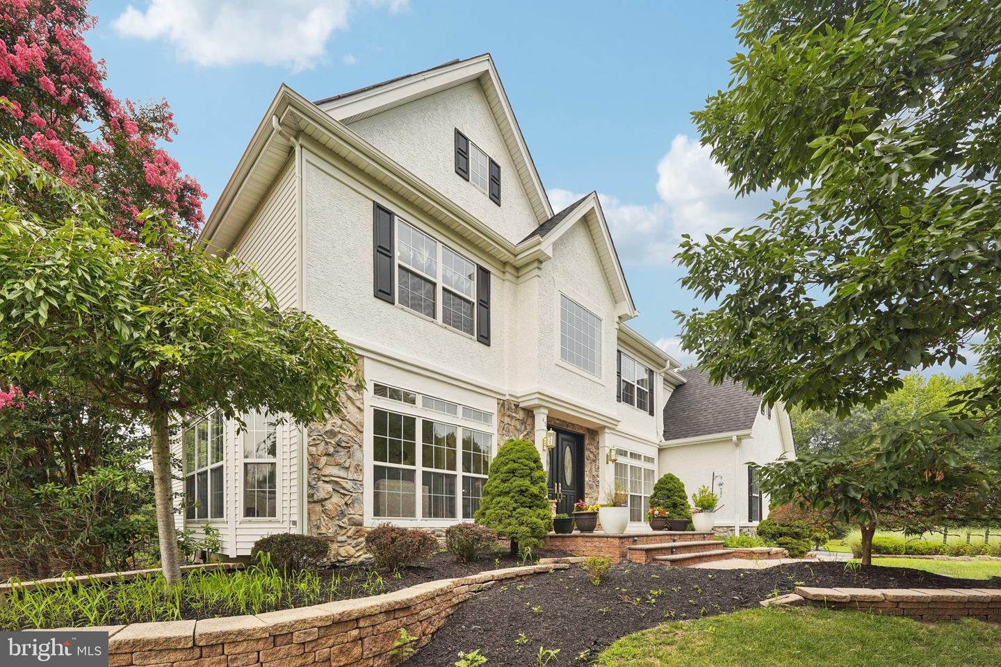 45 Wood View Dr