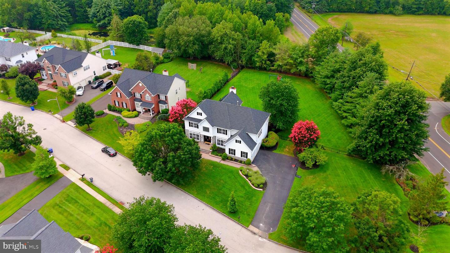 45 Wood View Dr