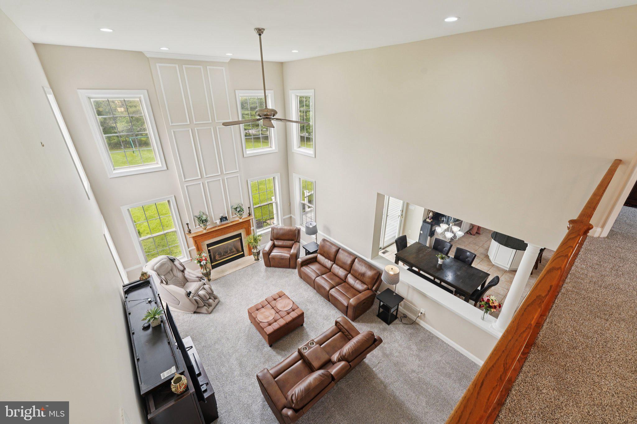 45 Wood View Dr