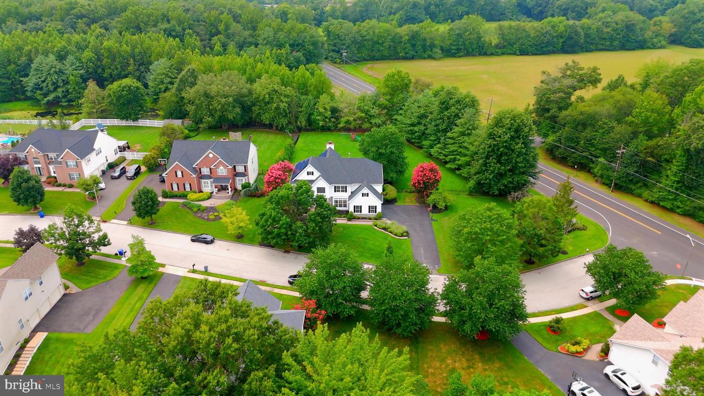 45 Wood View Dr