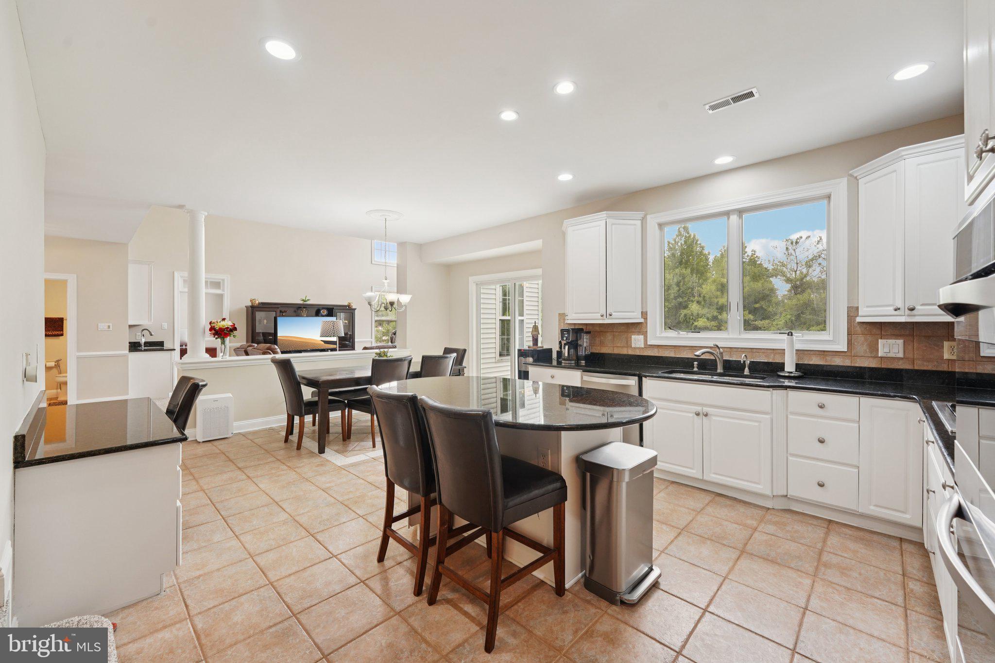 45 Wood View Dr