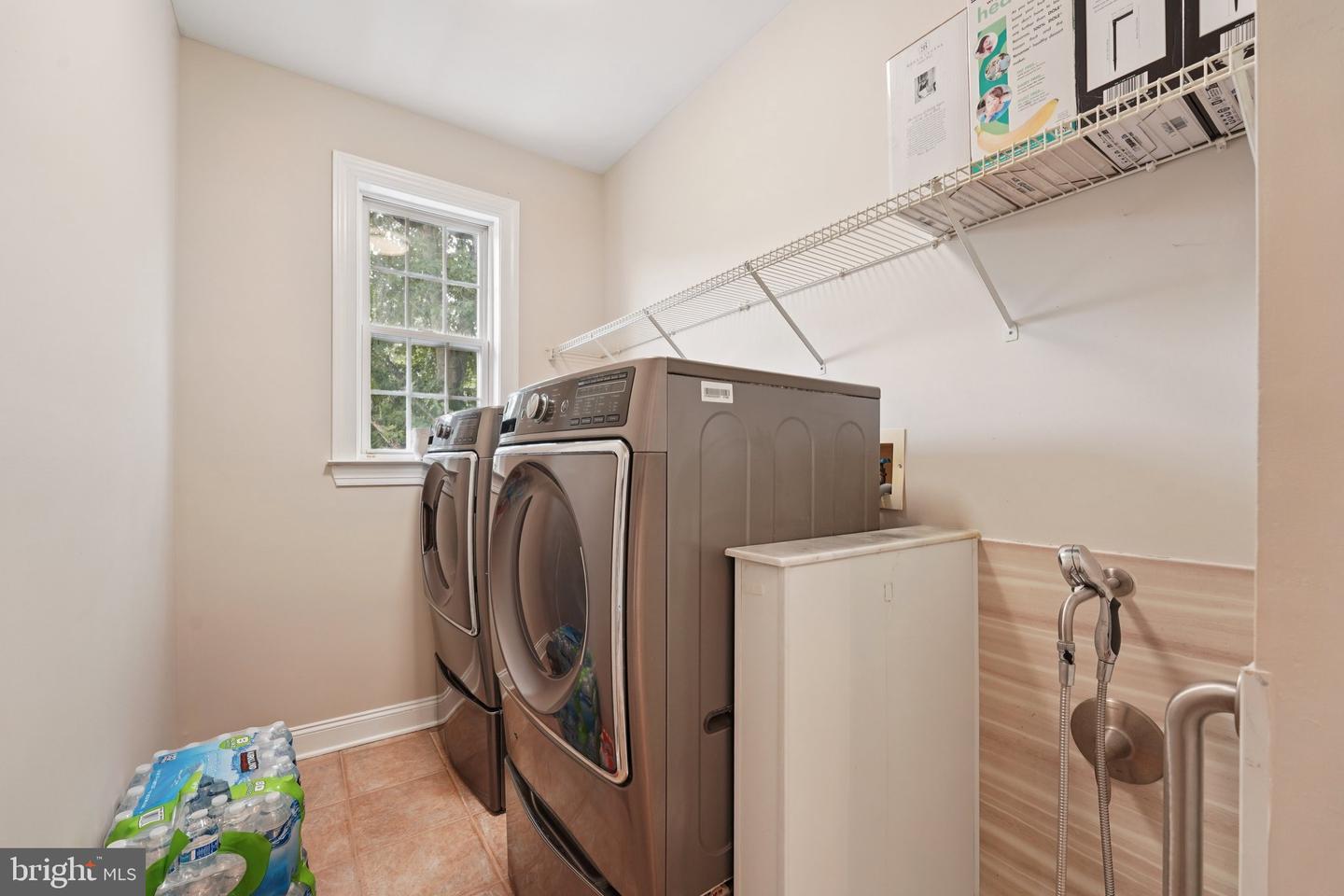 45 Wood View Dr