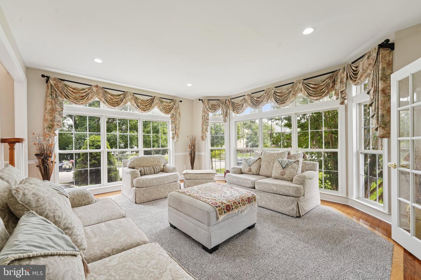 45 Wood View Dr