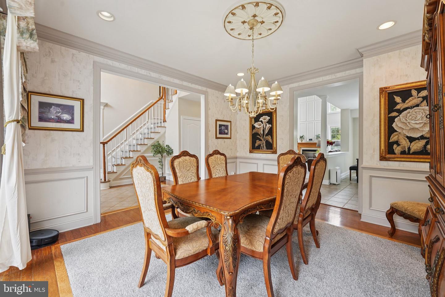 45 Wood View Dr