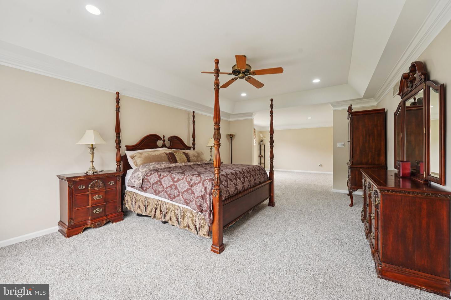 45 Wood View Dr