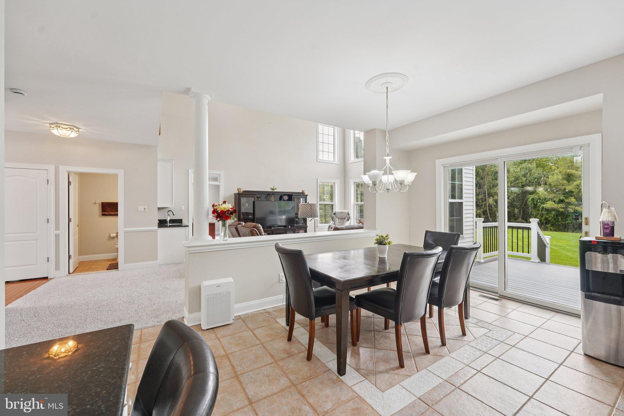 45 Wood View Dr