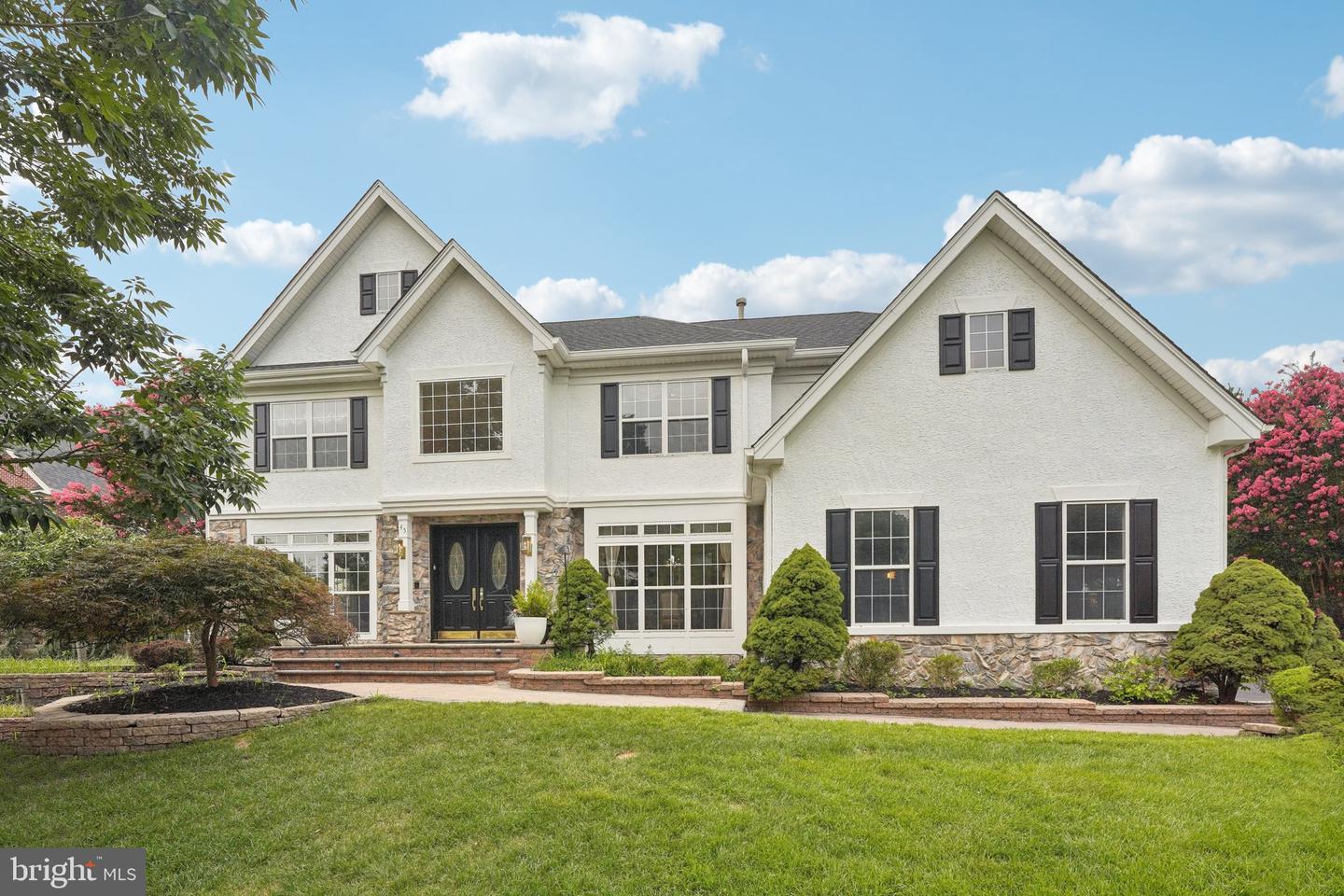 45 Wood View Dr