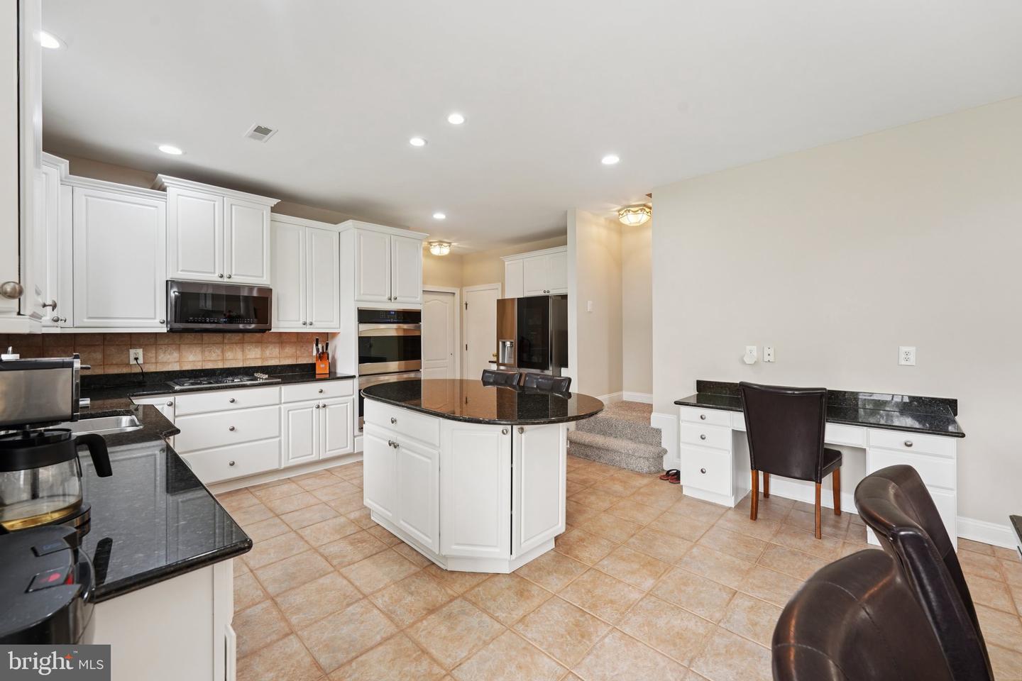 45 Wood View Dr