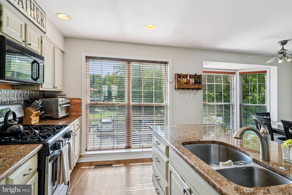 1 Winterberry Pl